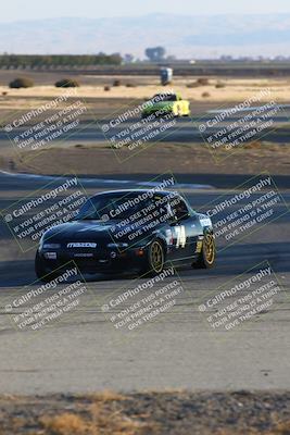 media/Nov-17-2024-CalClub SCCA (Sun) [[5252d9c58e]]/Group 1/Session 3 (Off Ramp)/